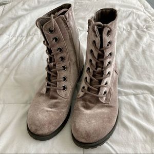 Purple/gray, Childrens Place velvet boots.